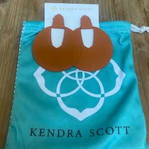 Kendra Scott Diane burnt orange earrings